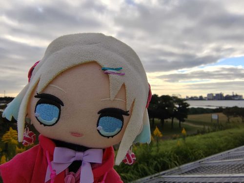 ポートタワーにも来たよ！人が多いって思ったらイベントやってた。
むっちゃん歩きすぎ！
#ぬい旅　#大沢瑠璃乃