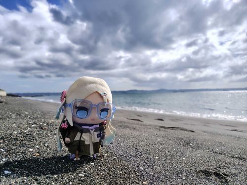 ルリ、砂浜に立つ！
#ぬい旅　#大沢瑠璃乃