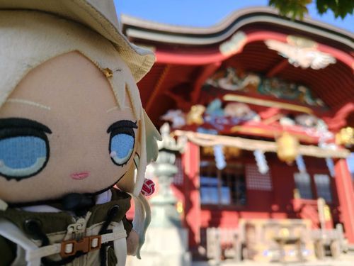 先ずは御嶽神社から。紅くて綺麗！
#ぬい旅　#大沢瑠璃乃