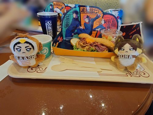 🦉凄い美味しそうですね
🦊ちょっとだけ……
🦉ダメだってば