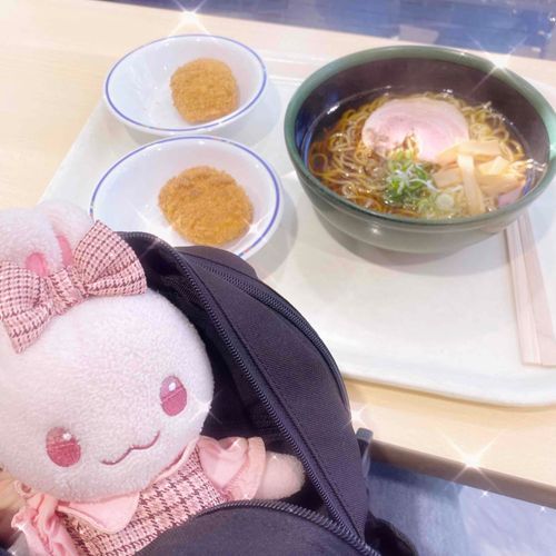 学食うまうま