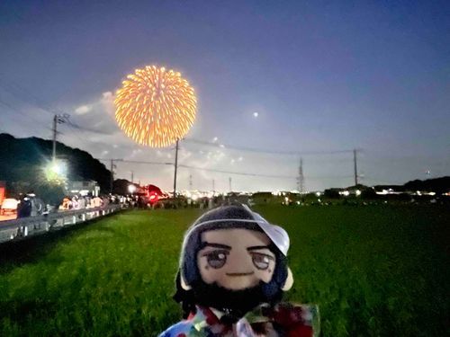 いつのまにか　8がつがおわってたんだな！
これはなつのおもいでのしゃしんだ🎇