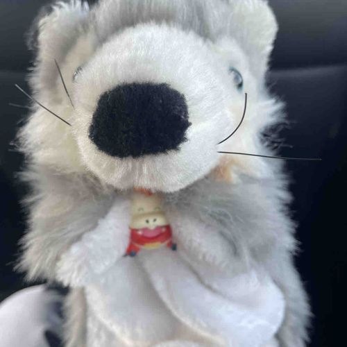 ガチャガチャ回したら可愛い˙◁˙ﾎｹﾞｪ出た🐺