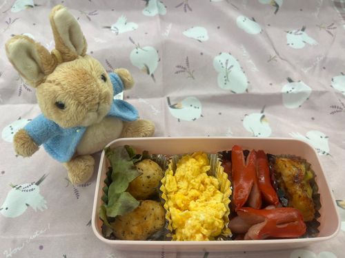 赤いウインナー好きŧ‹”ŧ‹”( ‘ч’ )ŧ‹”ŧ‹”