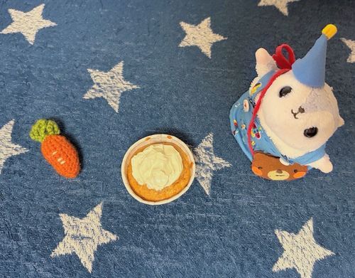 にんじん！！！！ケーキ！！！！
たんじょびーーーー〜！！！！！