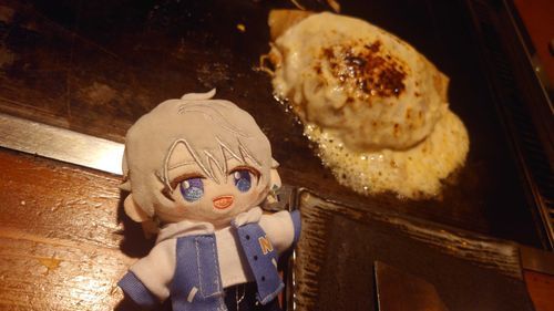 😋🥢