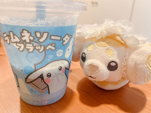 ラムネフラッペだよ〜！✨
ぽこポケ楽しいね！フラッペも美味しいね☺️