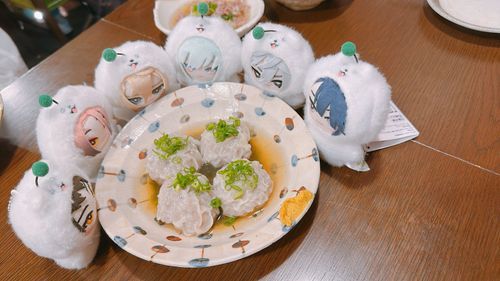 これは5月に東京に行った時に食べたしゅうまいのおでんだね🍢
他所の家の子と一緒だったからEv3nsが揃ってるね