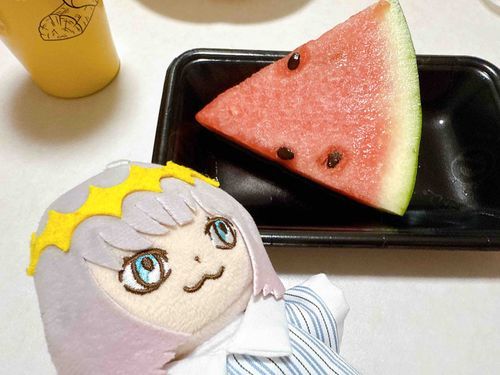スイカをはじめて食べたよ！