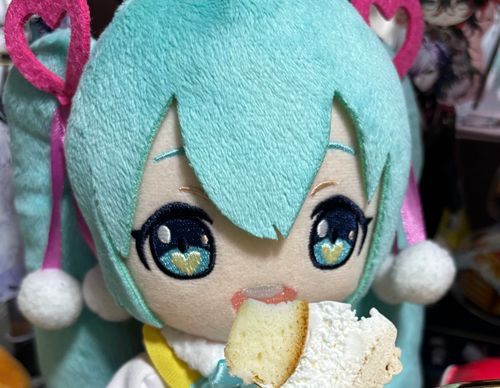 この間食べさせてもらったケーキおいしかったみく〜！
あーん！