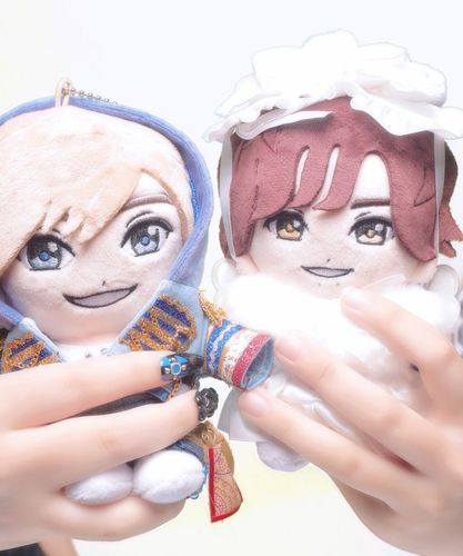 はしもとりょうです

このあいだね、みちはるとぷりくら？ってやつ、とったの。
どう？もれてる？