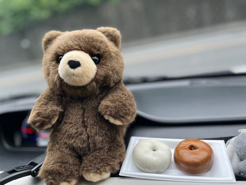 多摩を走ってたらたまたま見かけた「へそまんじゅう」
生地がふっかふかでつやつや✨✨
あんこ🫘たっぷりほっくほく✨✨
しあわせ！