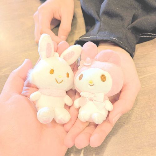ちびメル と かんりにんさん の かのじょちゃん のおうちの ちびメロちゃん といっしょだよ‎🩷
メロディちゃんもかわいいね🎶
@ちびメル