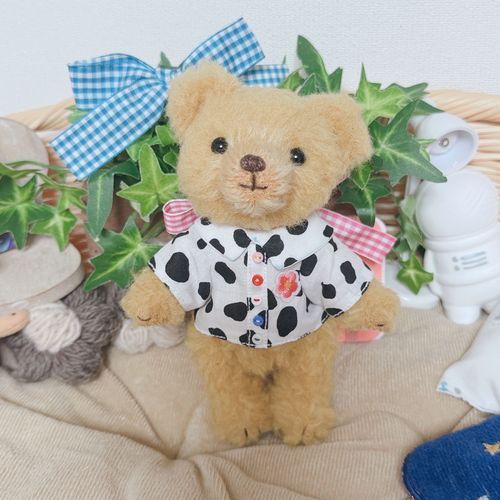 うしさんのお洋服つくってもらったよ
ぼたんもかわいいねー
