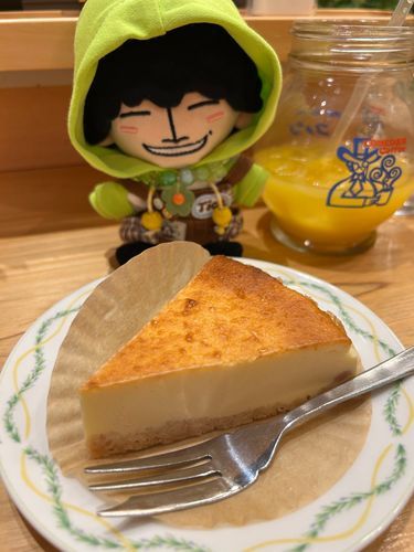 おべんきょう😬のあとのチズケキ🍰はうまい🤤
おべんきょうするとあまいものたべたくなるのはなんでなんやろ🤔