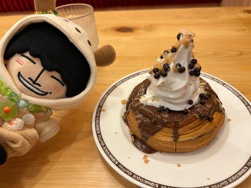 シロノワール！
げんていのやつやからいつものとちょとちがう！チョコ🍫がうまい😋