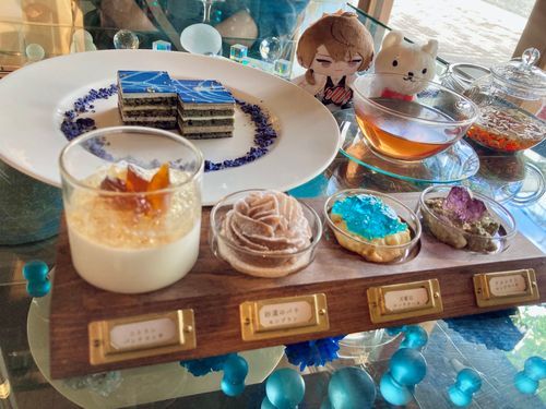 鉱石のケーキ🍰
ゆめかわいい幸せ空間✨