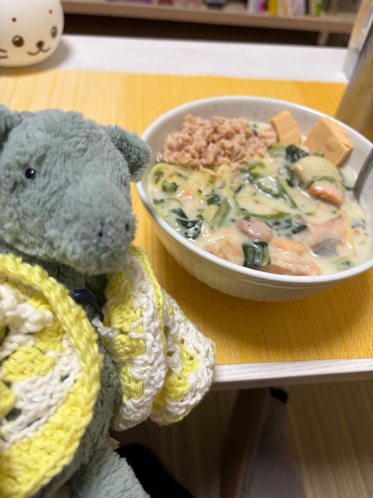 きょうの ばんごはんは くりーむ ぱすた🍝

うーはね　しちゅー すきだから これもすきなの。