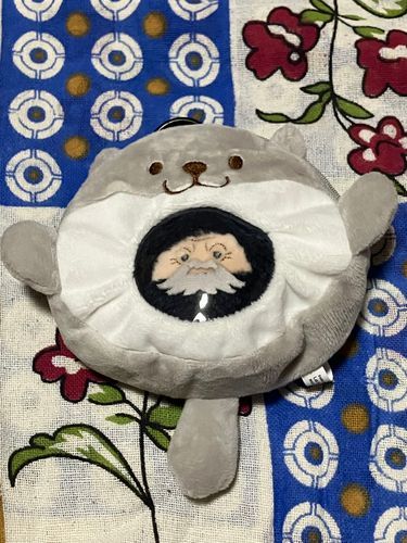 🦦ポーチがお家になった🧋倉さん
