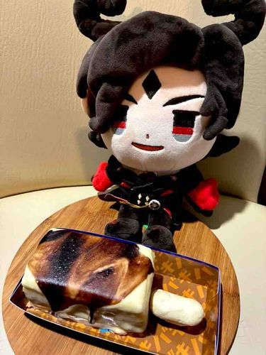噂のチョコバッキーのケーキ食べたよ！チョコが濃いし、チョコチップがいっぱいでチョコ好きにおすすめかも！