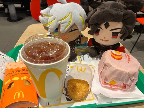 朝マック久々〜！