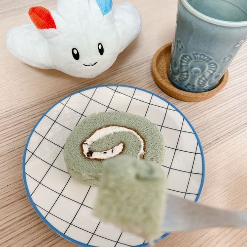 チョコミントロールケーキおいしかった！