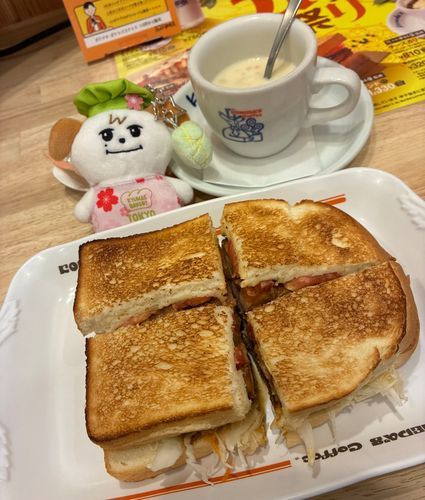 かり〜まつり🍛✨
おおきなぱんで おなかいっぱい🍞