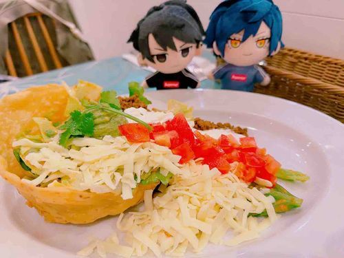 デカデカサラダ。