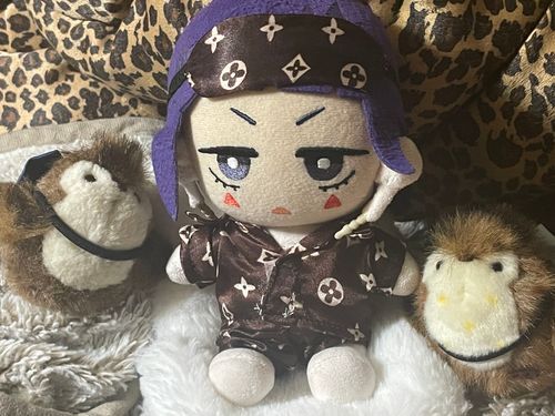 🦉「台風が近づいて来てますね。こっちも雨風強くなって来てます。」
🐤「たいふう？ってやつこわい！…です😨あめのおとがつよくなってきてます！☂️」
🎸「みんなも、むりしないでね…！やすめるようなら、やすむのもありだとウチはおもうよ…😓」