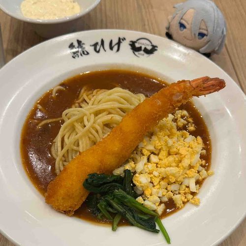 大きなえびふりゃ〜が乗ったあんかけスパ🍤