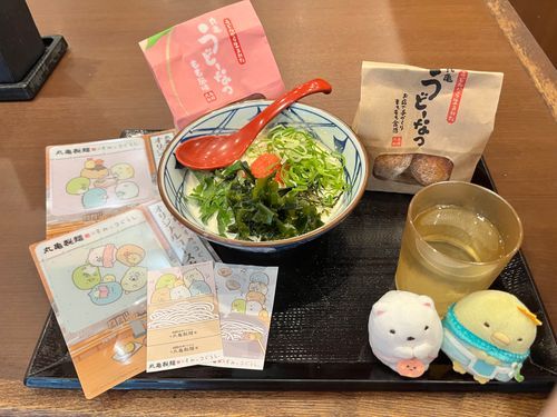 丸亀製麺とすみっコ！