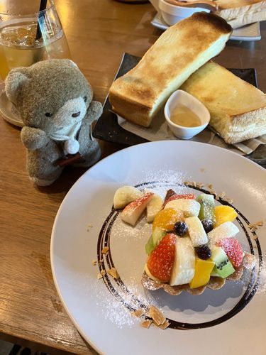 おひるはおしゃれなかふぇでおひるをたべたよ
たるとおいしかった