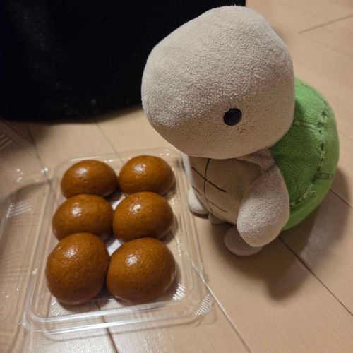 きがめは悪い子だからこんな時間におまんじゅうを食べちゃうっき