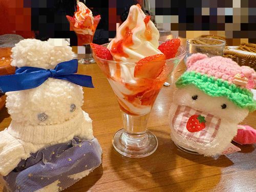 いちごパフェ たべたよ🍓