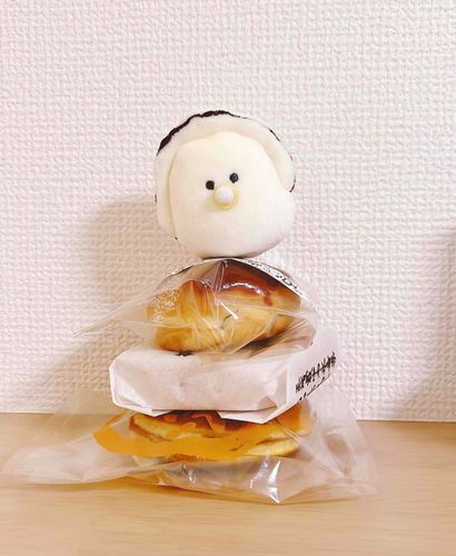 どら焼き、もなか、栗まんじゅう
和菓子の上にも三年です
