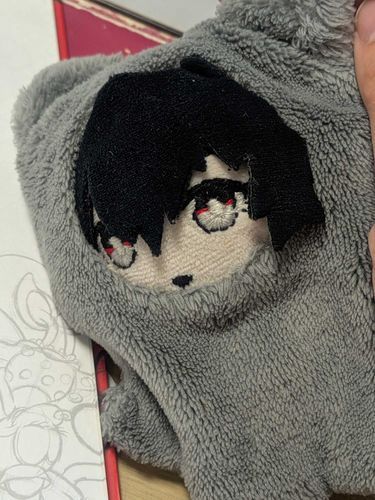 そら:きのうは　たいへんそう　だったな　たいせつな　ひに　はぷにんぐ　まみれ　に　なるの　すっかり　なれちゃった　でも　きにしてない
きのうは　ぼくが　うまれたひ　いっしょに　いてくれる　だけで　しあわせだ
