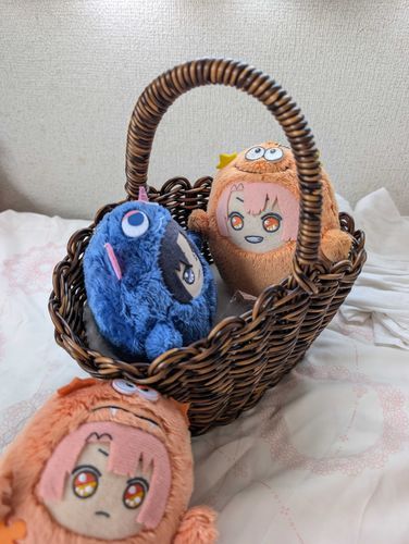 2人がお話してるところをこそっと撮ってたらワルちゃんが横入り