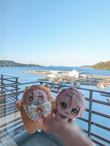 うみがみえる、ほてるにとまったんだよ〜！
きらきらあおいうみ、きれいだね〜！✨️