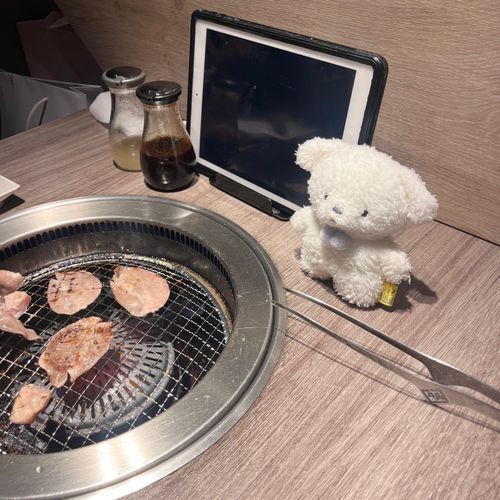 焼肉食べ放題しろちゃん