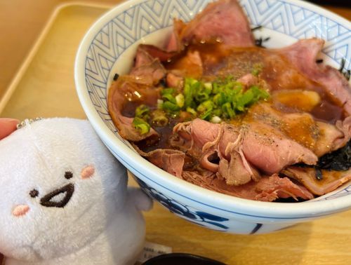 ローストビーフ丼もぐ