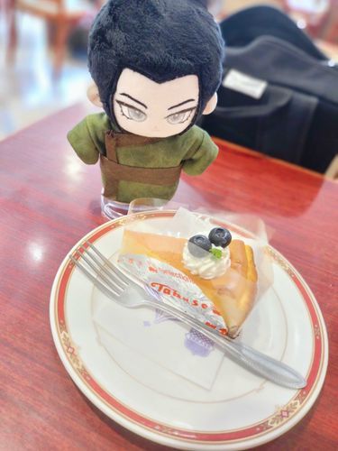 無双コラボカフェに友達行く前にモーニングケーキ🍰🥄𓄹𓈒
