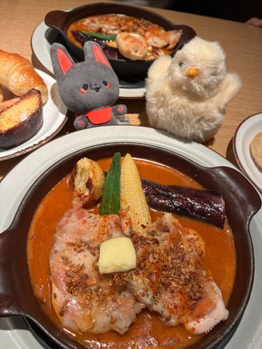 おともだちとディナーだね