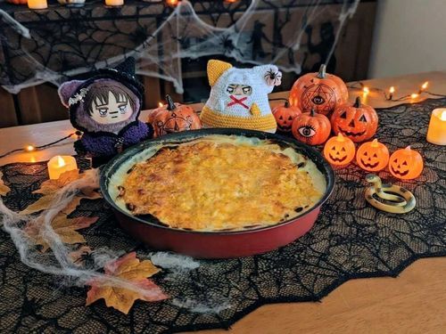 グラタン作った!!
ちみたち熱いから触っちゃだめだよ
ちみ可愛いなぁ(*˘︶˘*).｡.:*♡
癒される癒される
