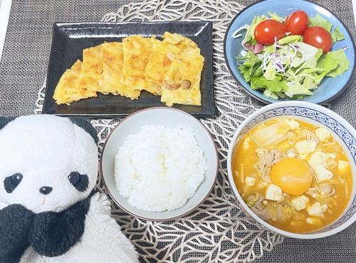 今日の夜ご飯は、韓国料理🇰🇷
今日もちょち（ギガぱん）が作ってくれたよ！