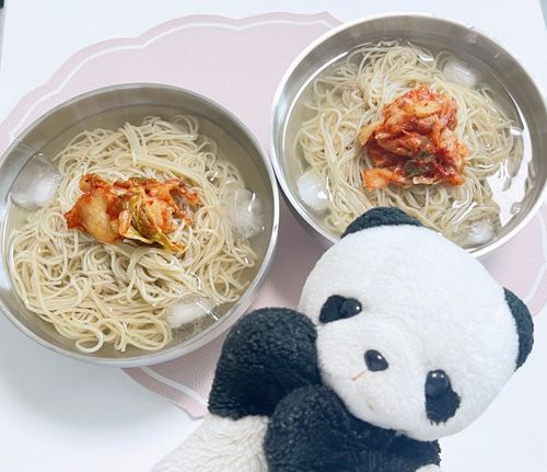 こんなに暑い日には冷麺🍜