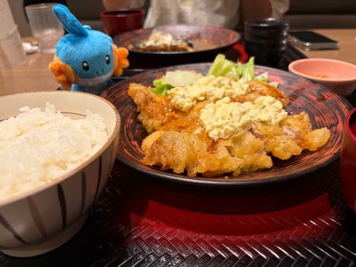 ごはん　いっしょにたべたのだ〜