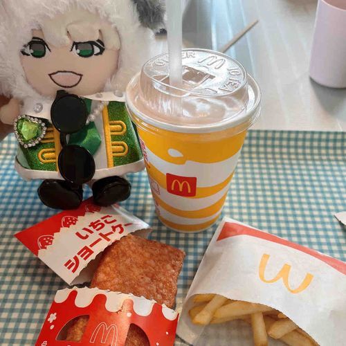 いちごショートケーキパイやで！