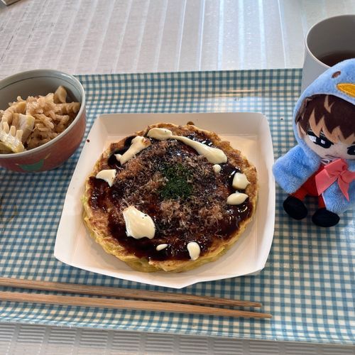 たけのこご飯🍚とお好み焼きやで
