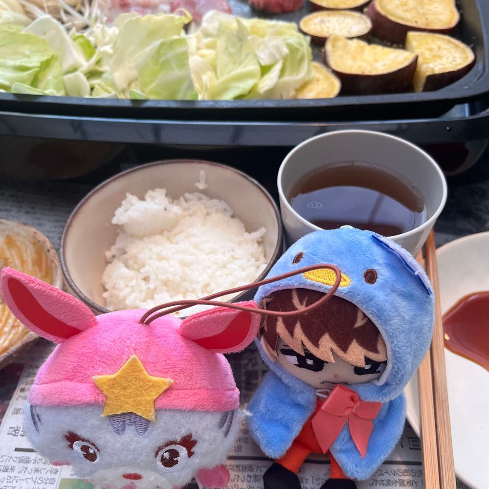 今日は「りゅせじゅんたん」のこーじとコラボだよ！焼肉パーティーなんだけど豚肉笑
明日は「りゅせじゅんたん」のアカウントで！