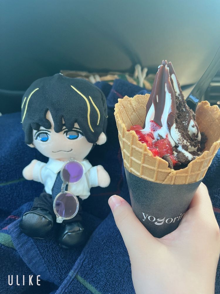 飛行機見に行ってアイス食べたで！